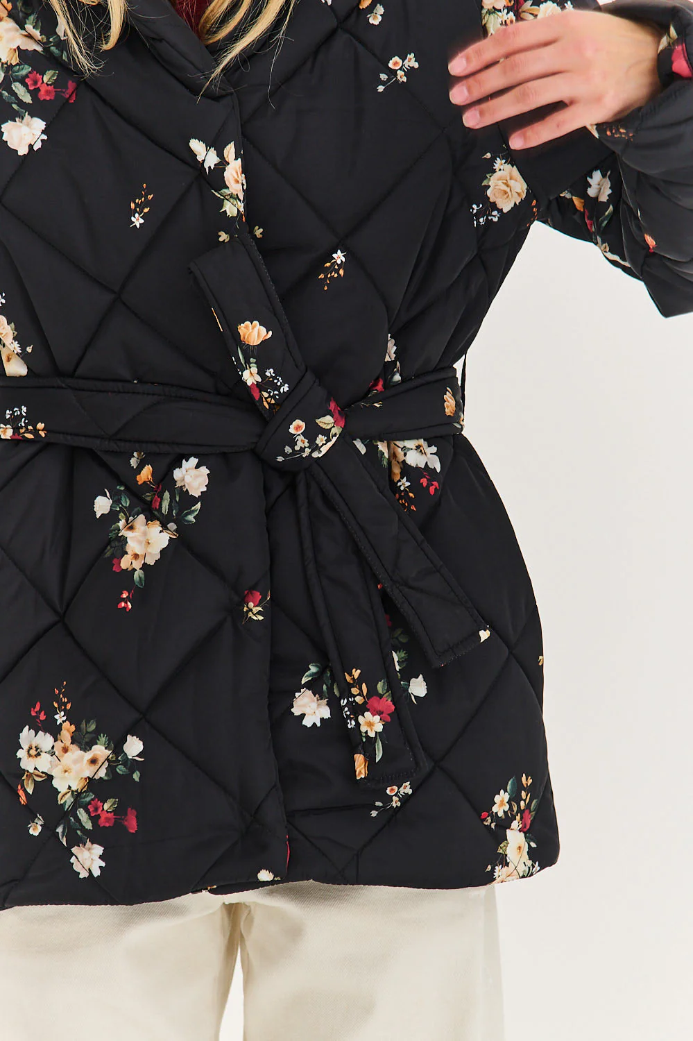 Anabelle Midnight Flora Quilted Jacket - Image 7