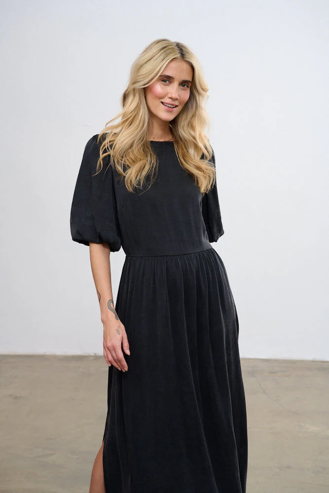 Black Orchid midi dress - Image 16
