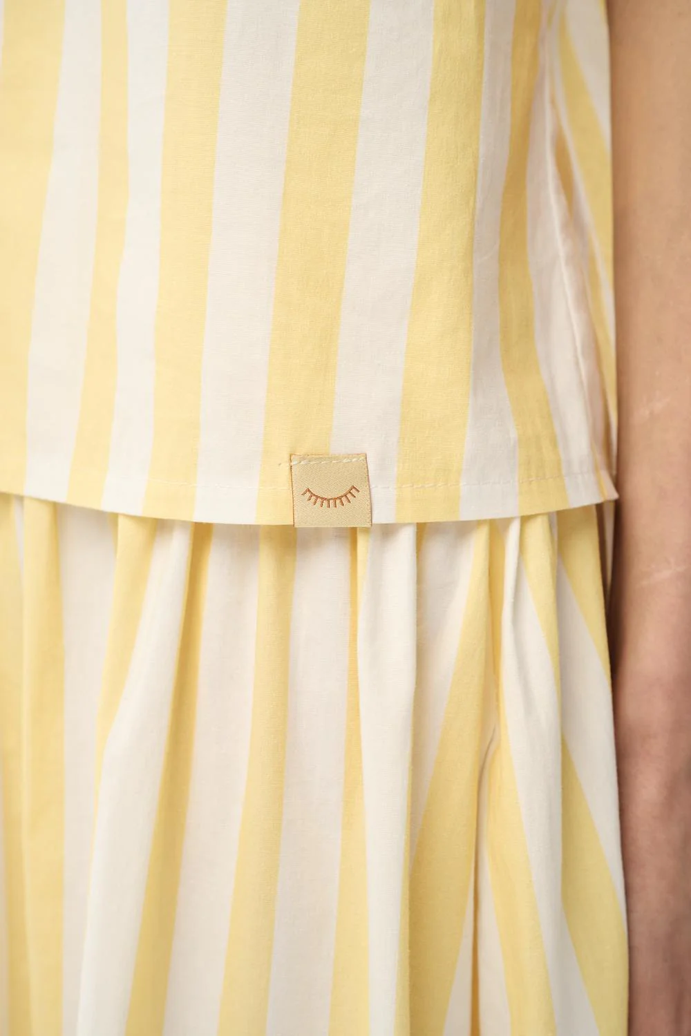 Club Soleil Short-Sleeve Shirt - Image 9