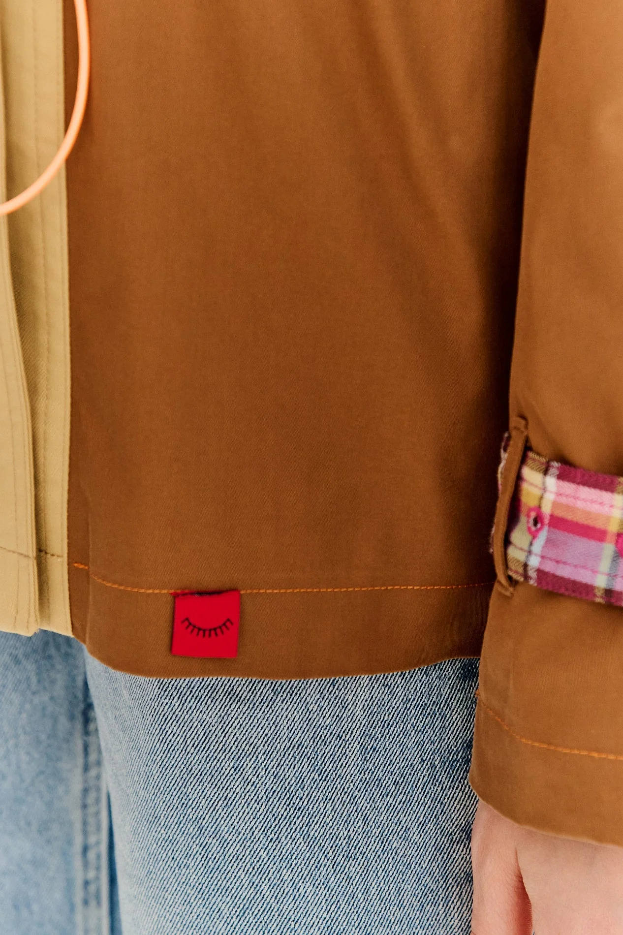 Coffee Break short trench coat - Image 12