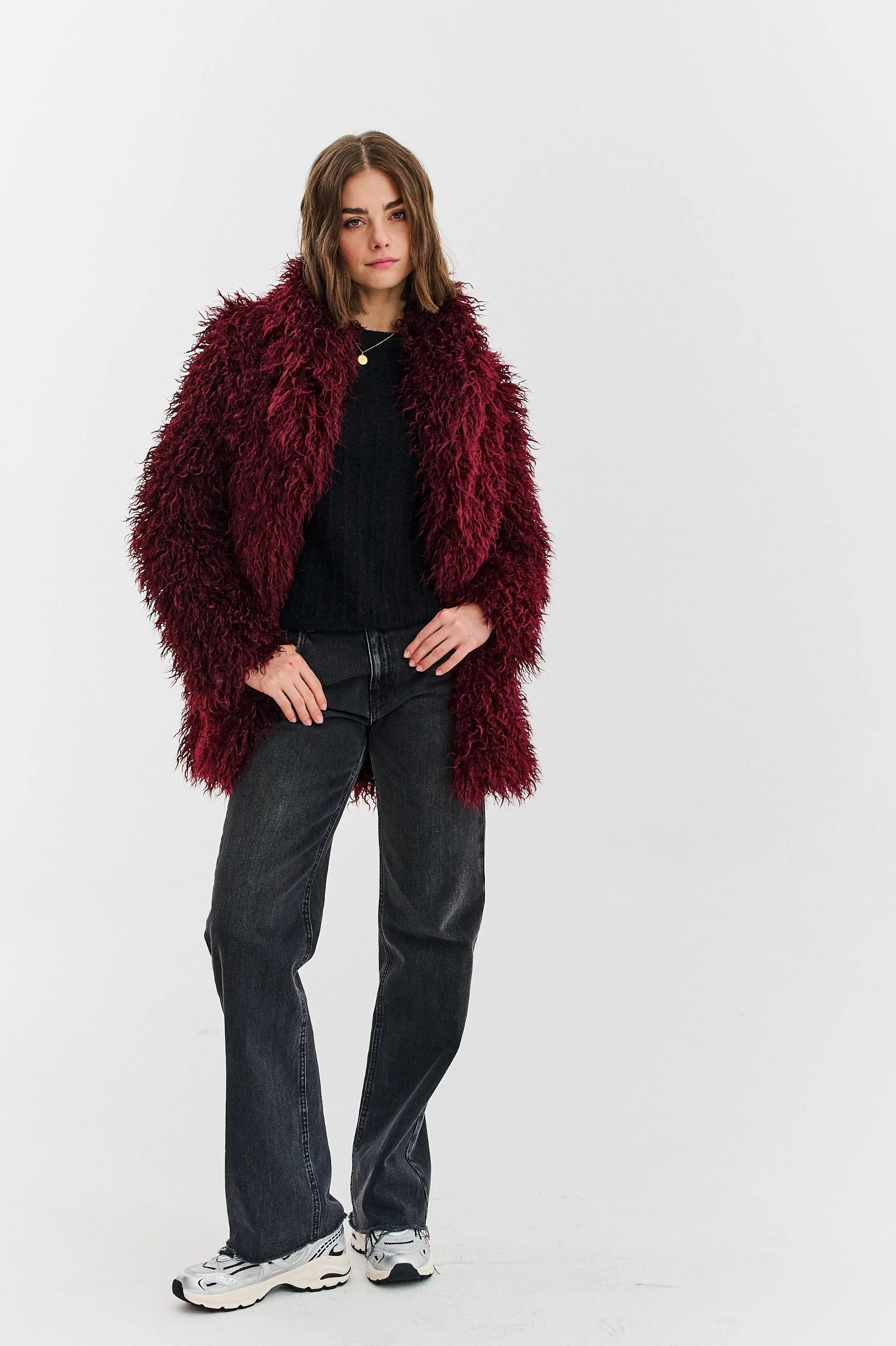 Cranberry Magic faux fur - Image 6