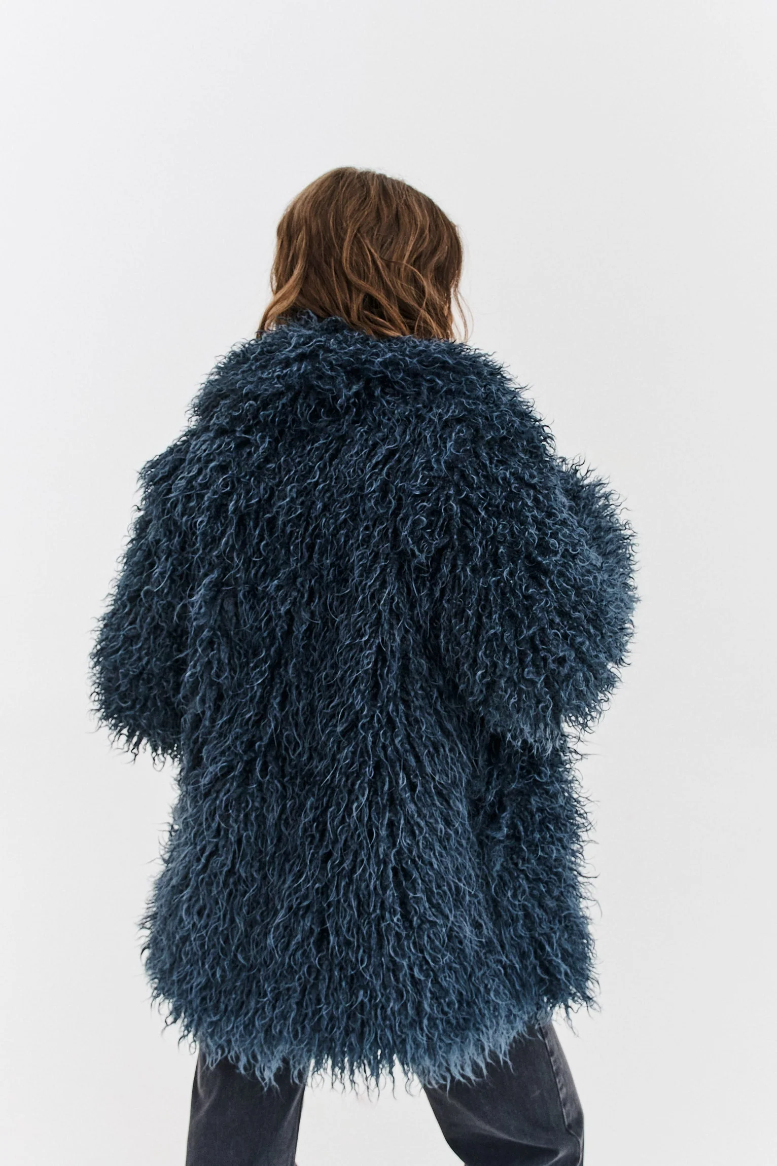 Dark Moon faux fur - Image 12