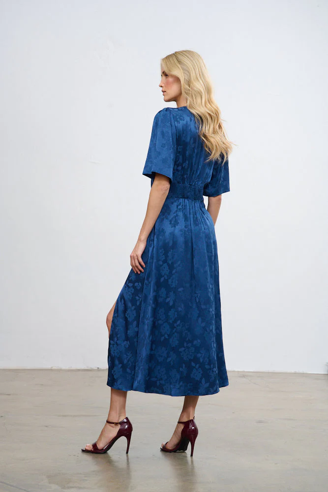 Embrace the Night midi dress - Image 8
