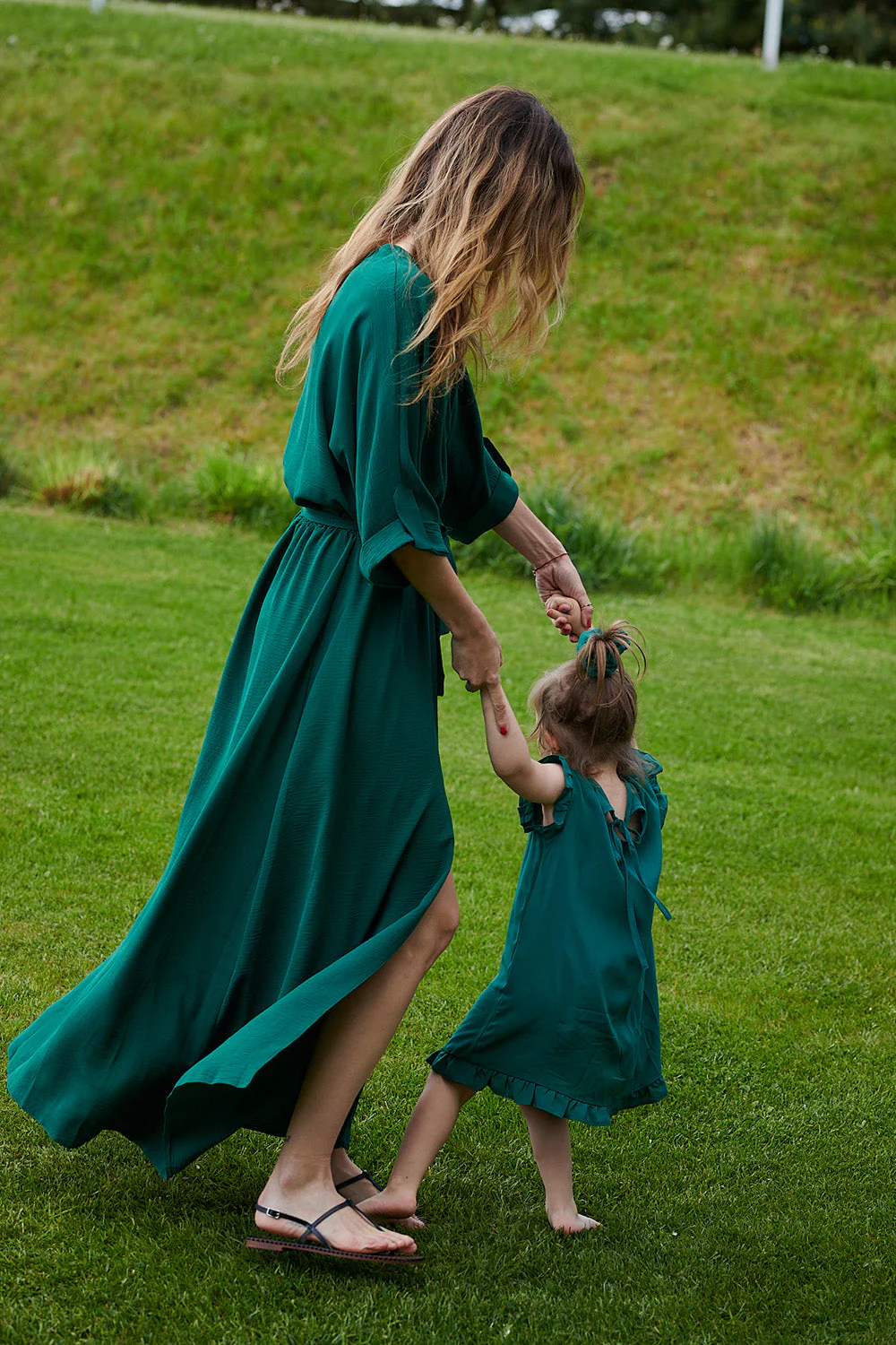 Emerald Dream long dress with binding - Image 25
