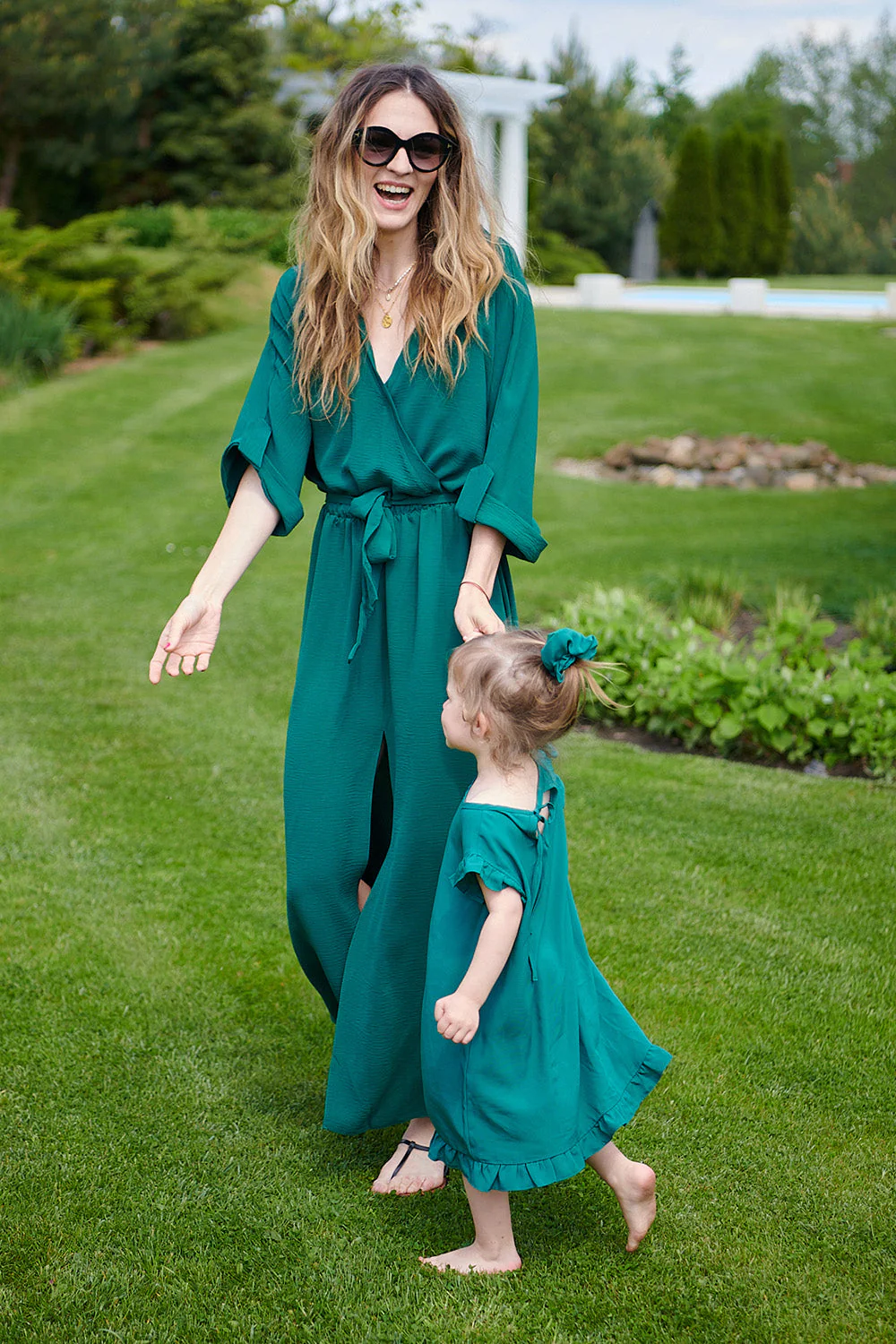 Emerald Dream long dress with binding - Image 29