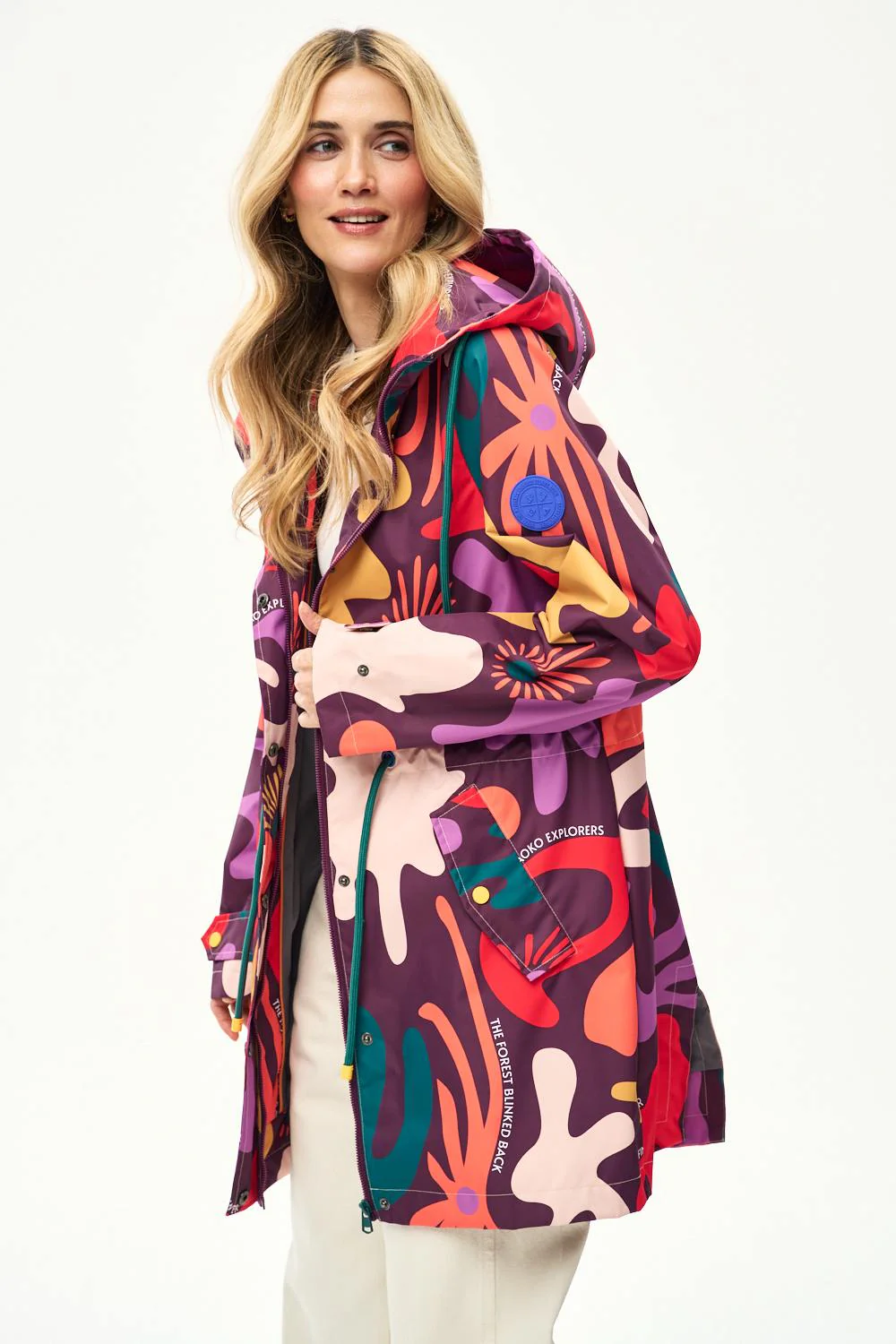 Fantasia raincoat - Image 18