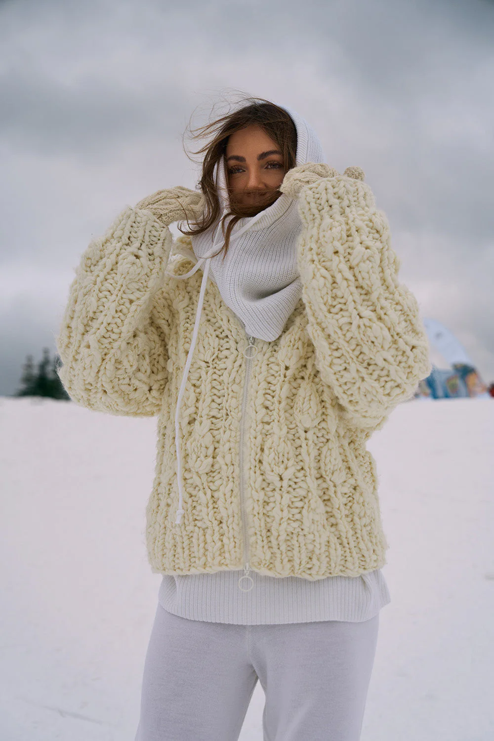 Frosted Cloud Wool Cardigan - Image 4
