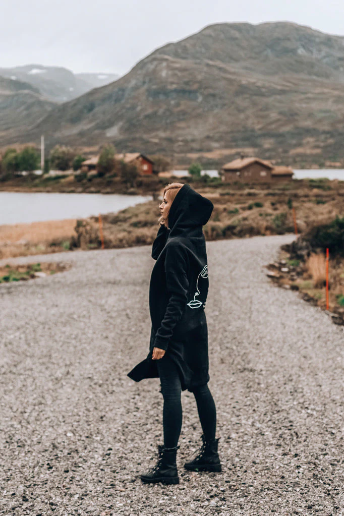 Hold Fast To Dreams longline hoodie - Image 3