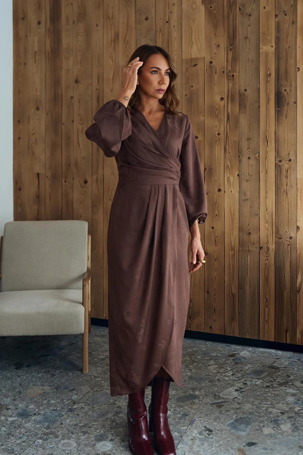 Make Memories midi dress - Image 8