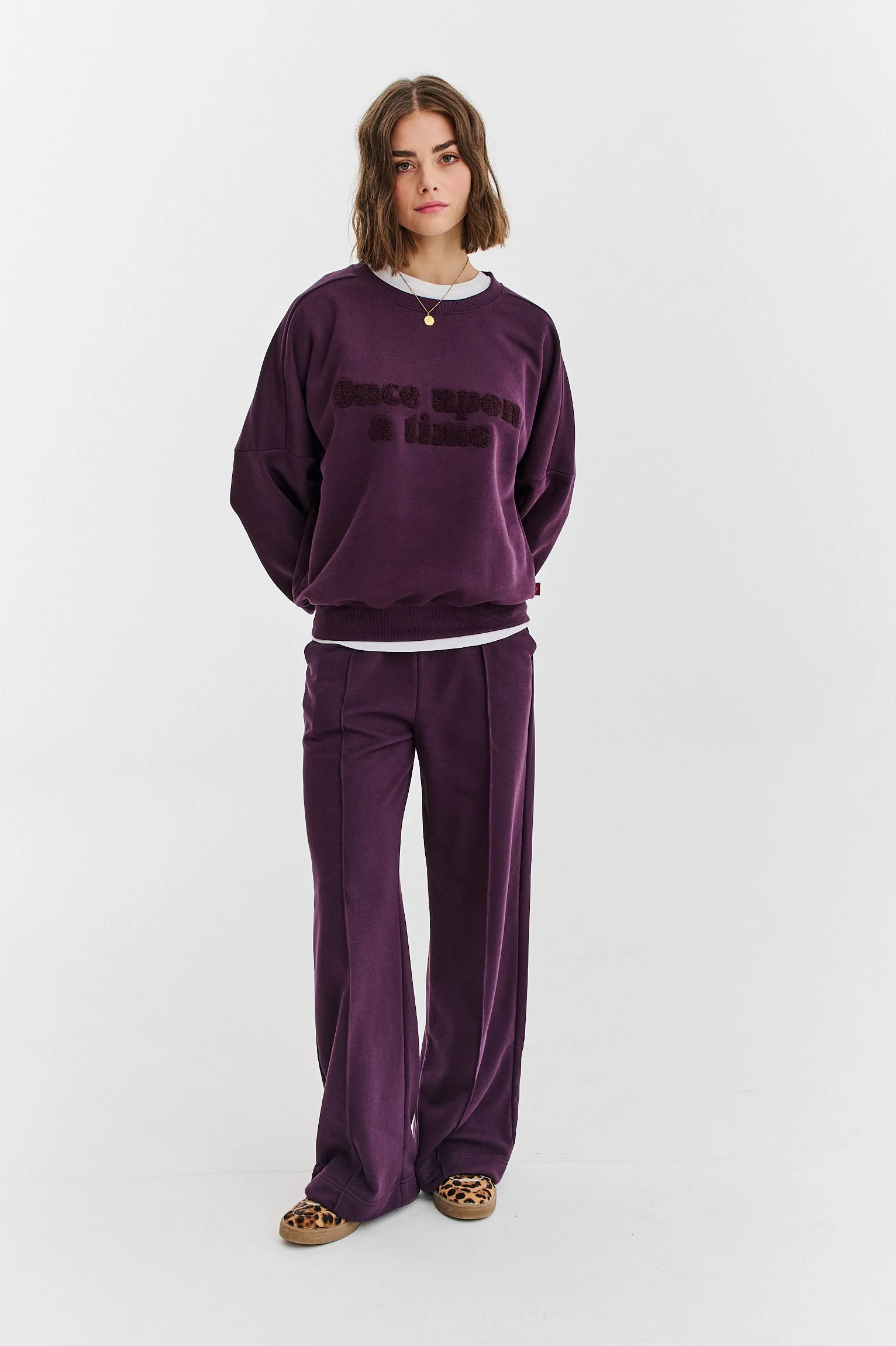 Once Upon a Time sweatshirt - Image 12