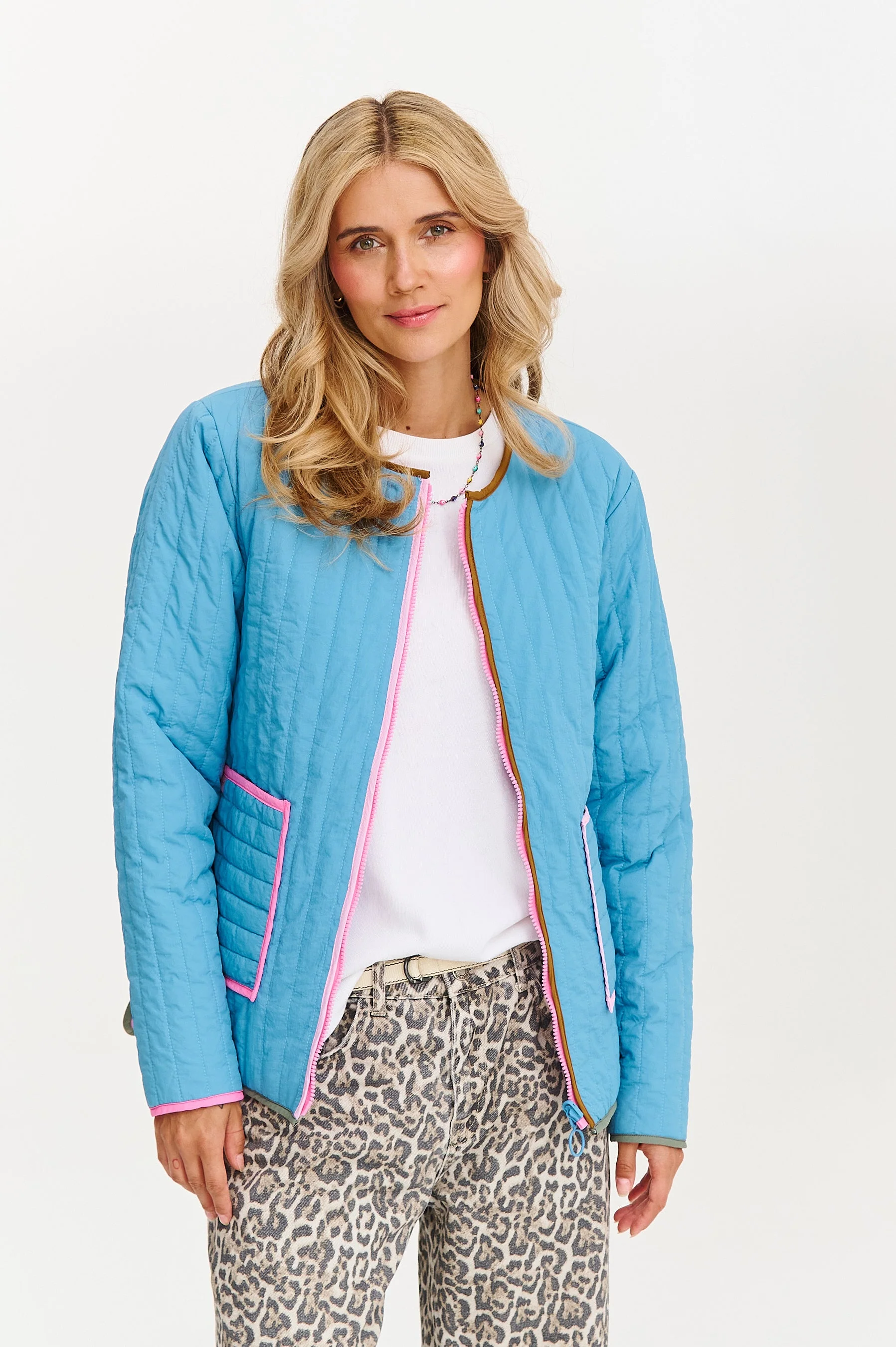 Poppy Cloudline double-sided jacket - Image 30