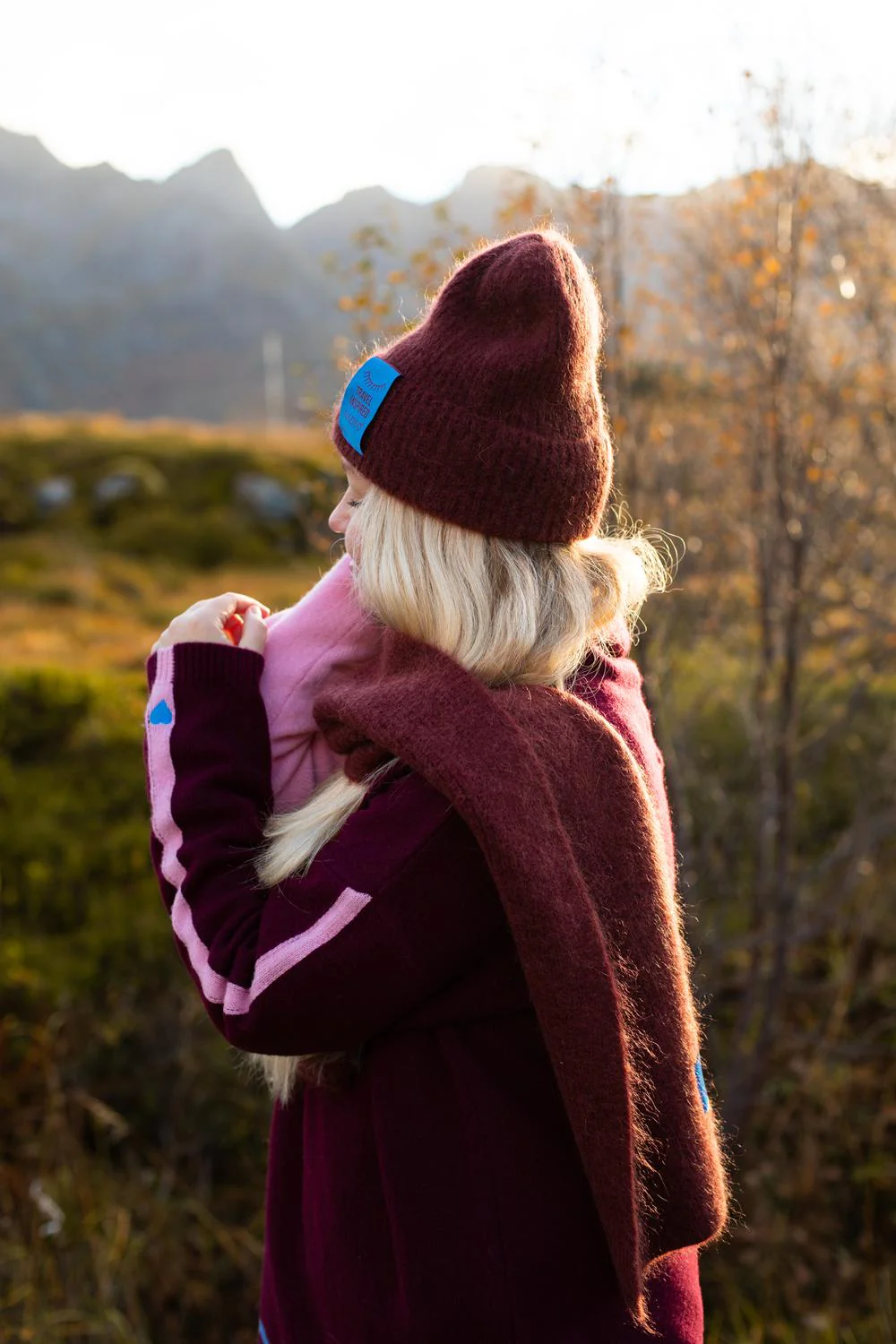 Puffy Merlot Scarf - Image 5