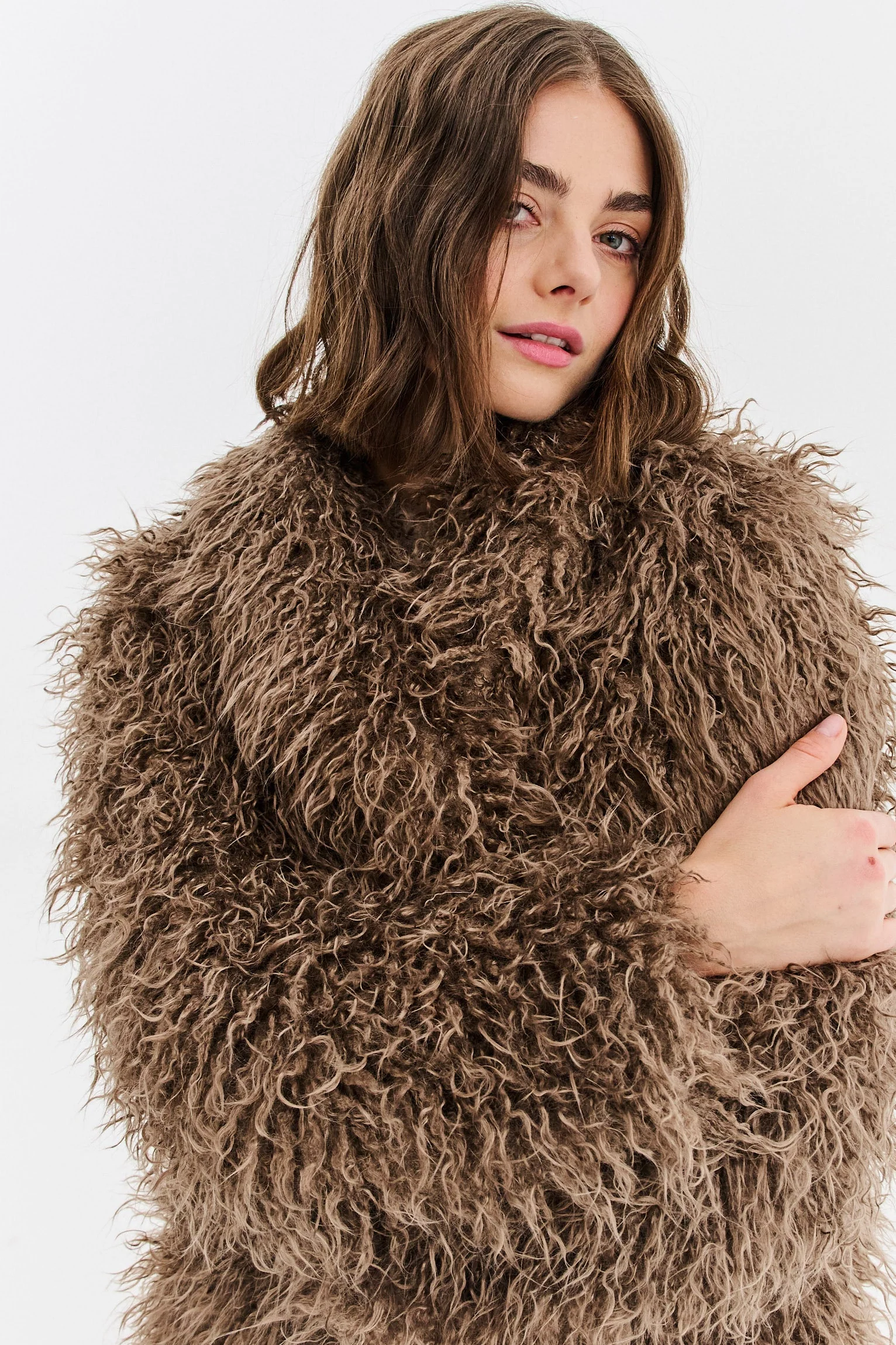 Soft Rebel faux fur - Image 17