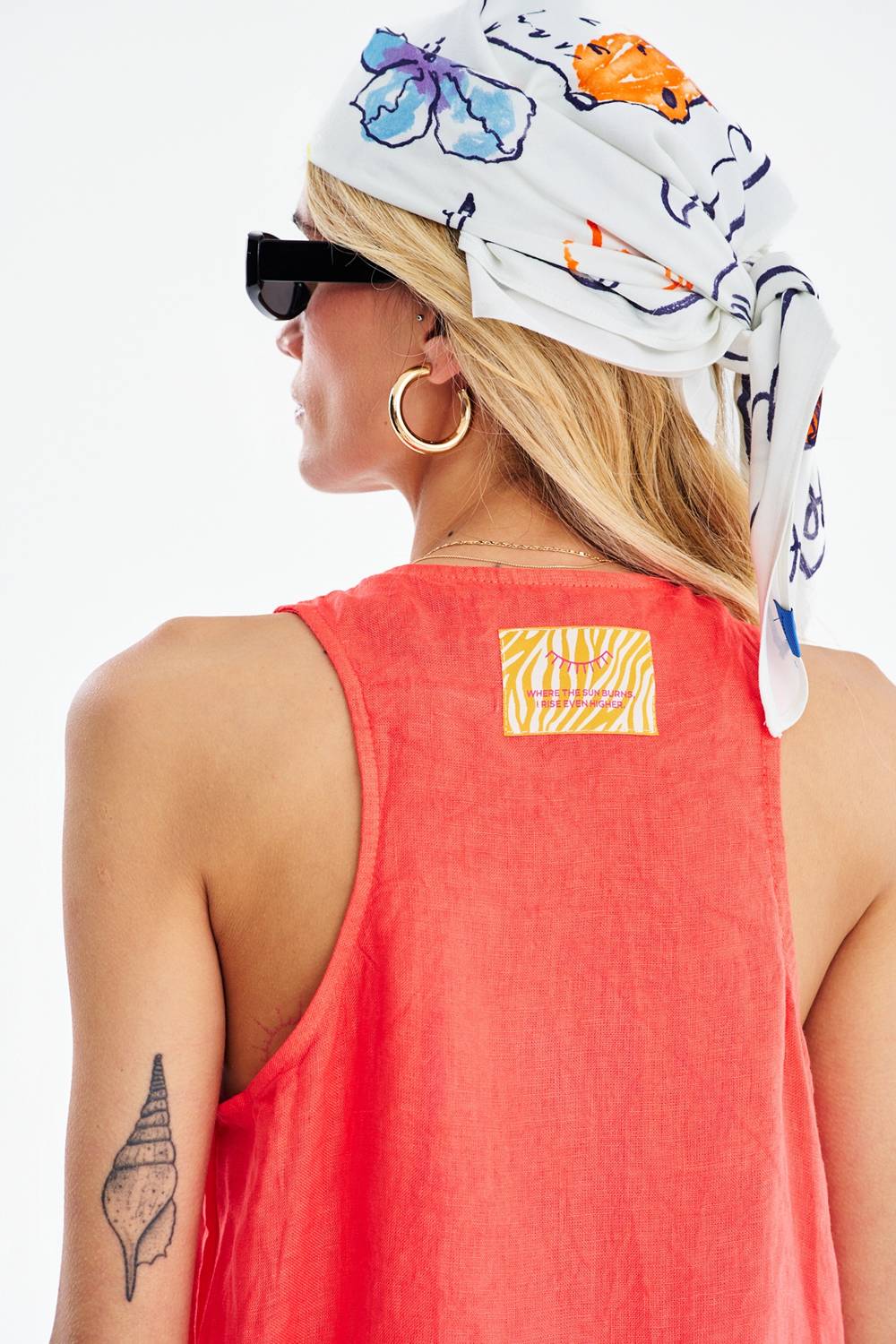 Sun Burns Linen Vest - Image 4