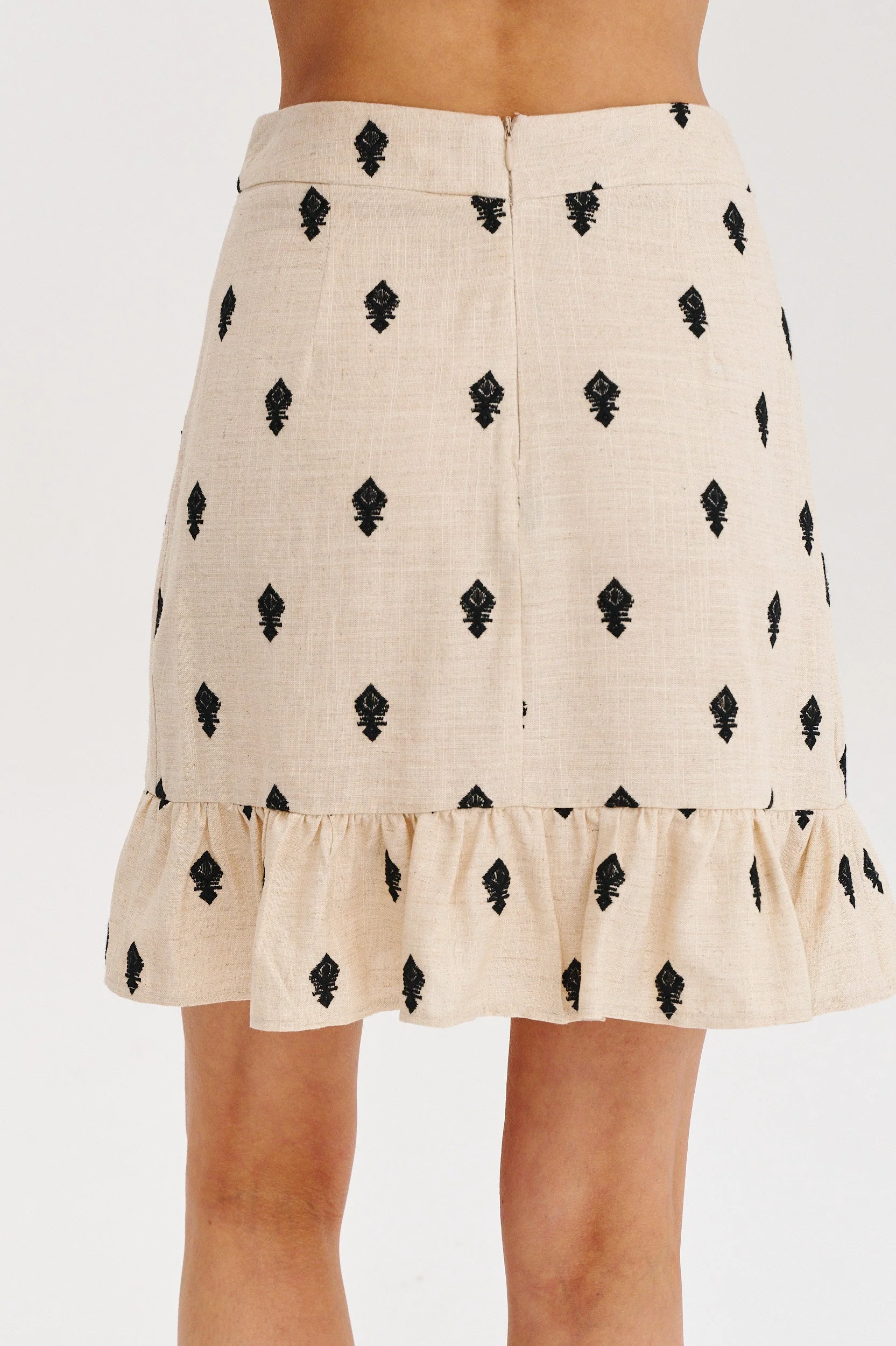 Sunny Jane linen mini skirt - Image 6