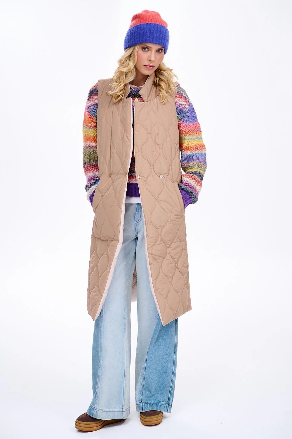 Toffee Maze long reversible vest - Image 5