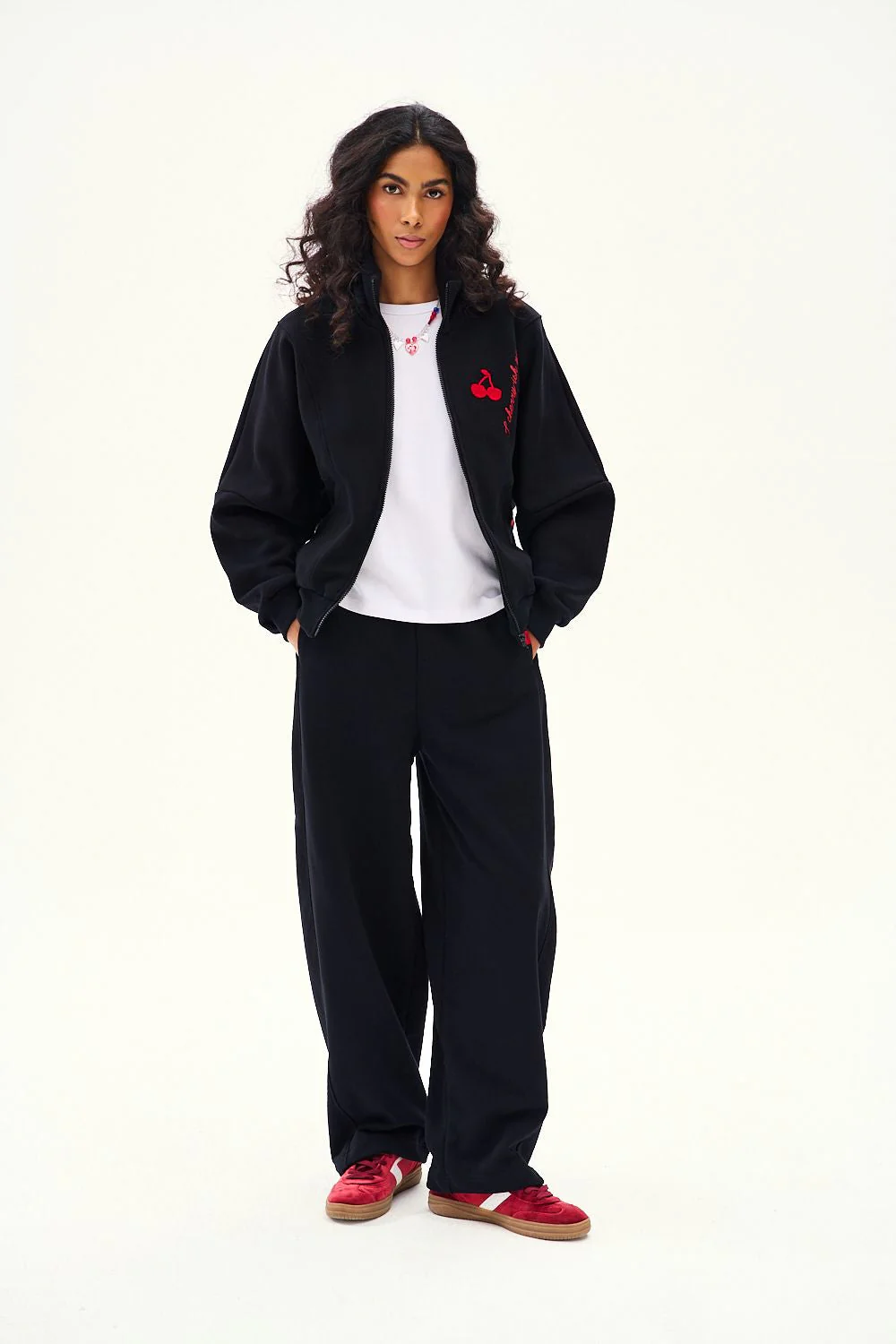 Cherry-ish Moments zip-up sweatshirt - Image 10